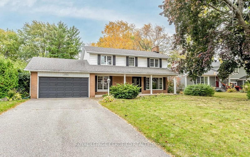 1466 Seagram Ave, Oakville, L6L 1X1 | Image 2