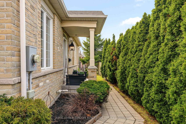 70 - 2243 Turnberry Road