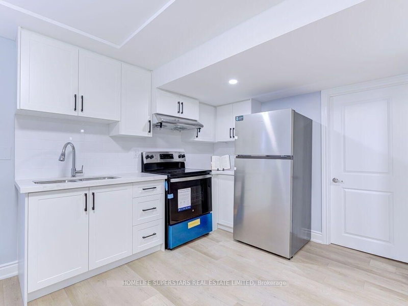 Basement - 6127 Silken Laumann Way, Mississauga, L5V 1A2 | Image 3