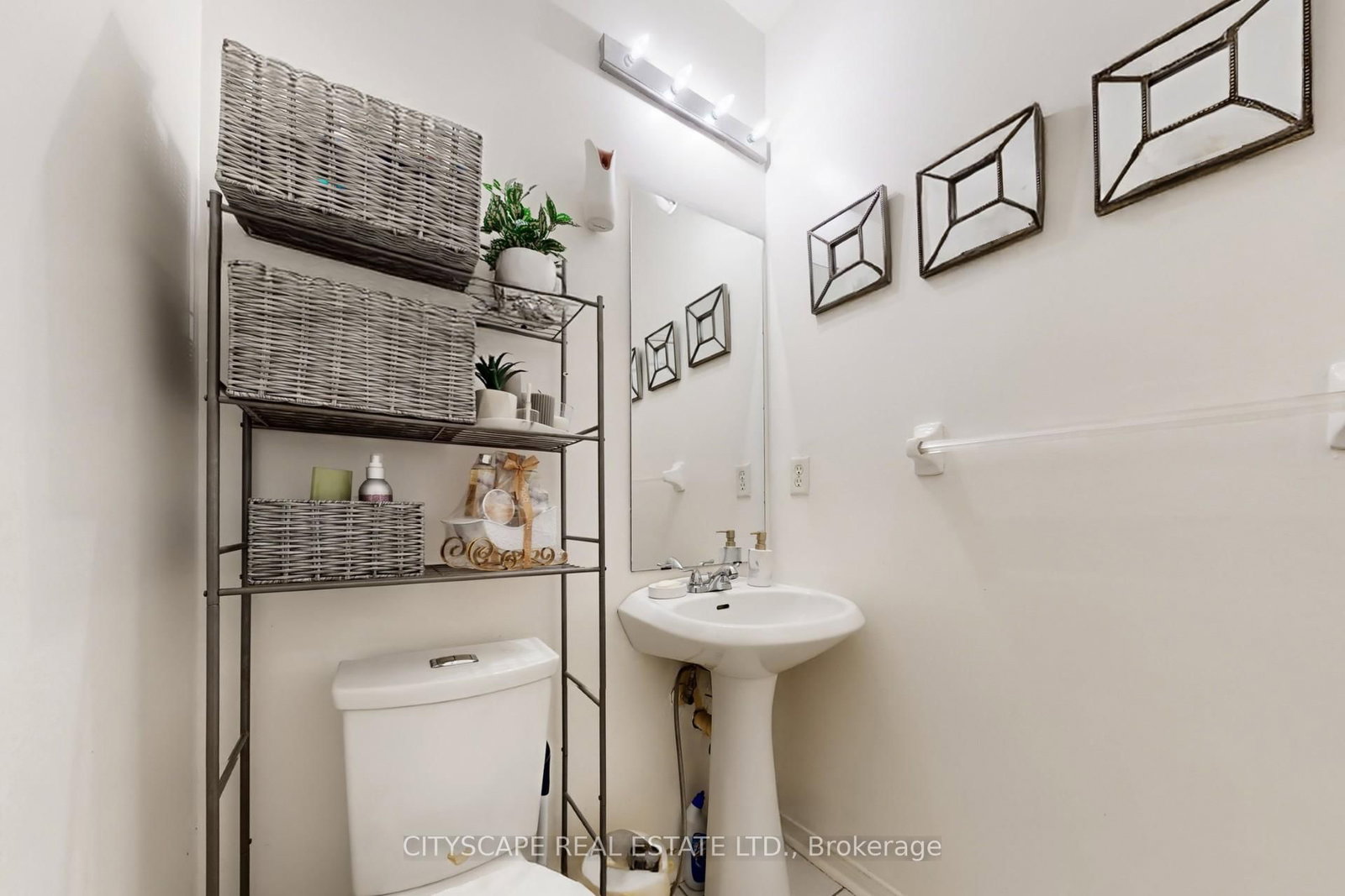 7218 Lulworth Mississauga,Ontario L5N 7X2 — Photo 17