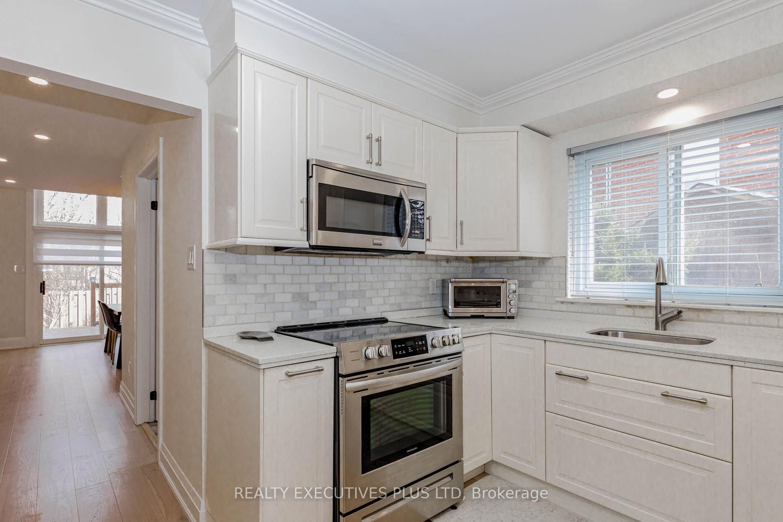 Detached House for sale at 68 Leander Street, Brampton, Ontario, L6S 3M7 - Westgate - MLS: W12926830