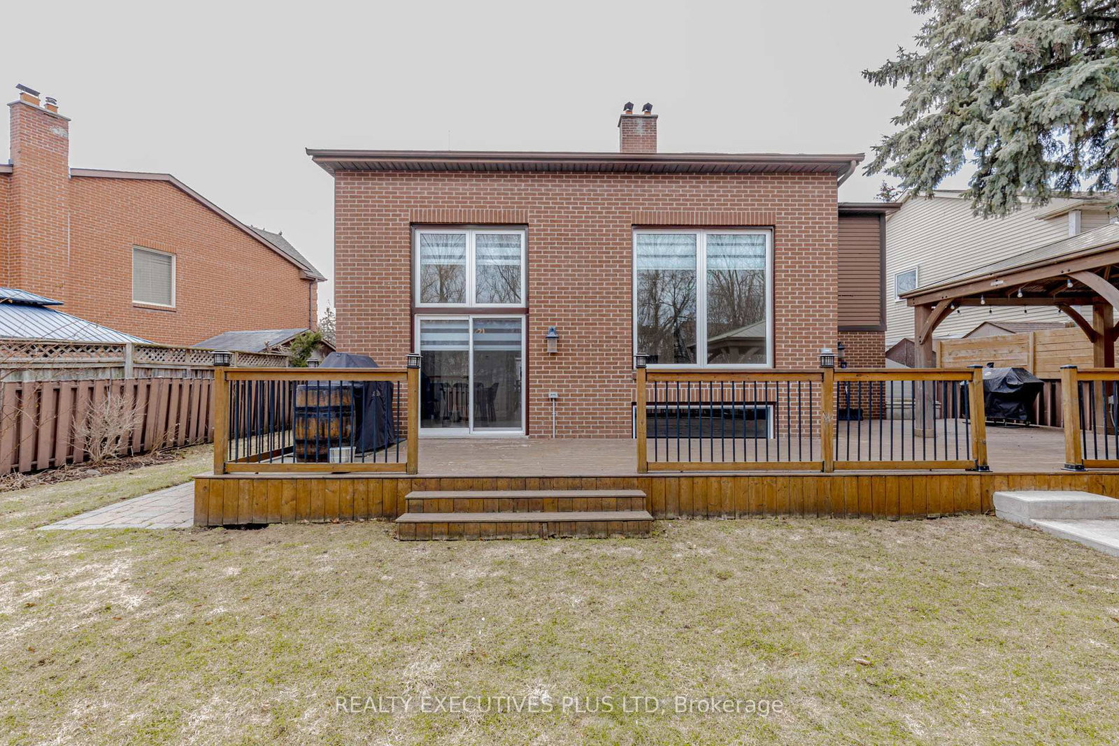 Detached House for sale at 68 Leander Street, Brampton, Ontario, L6S 3M7 - Westgate - MLS: W12926830