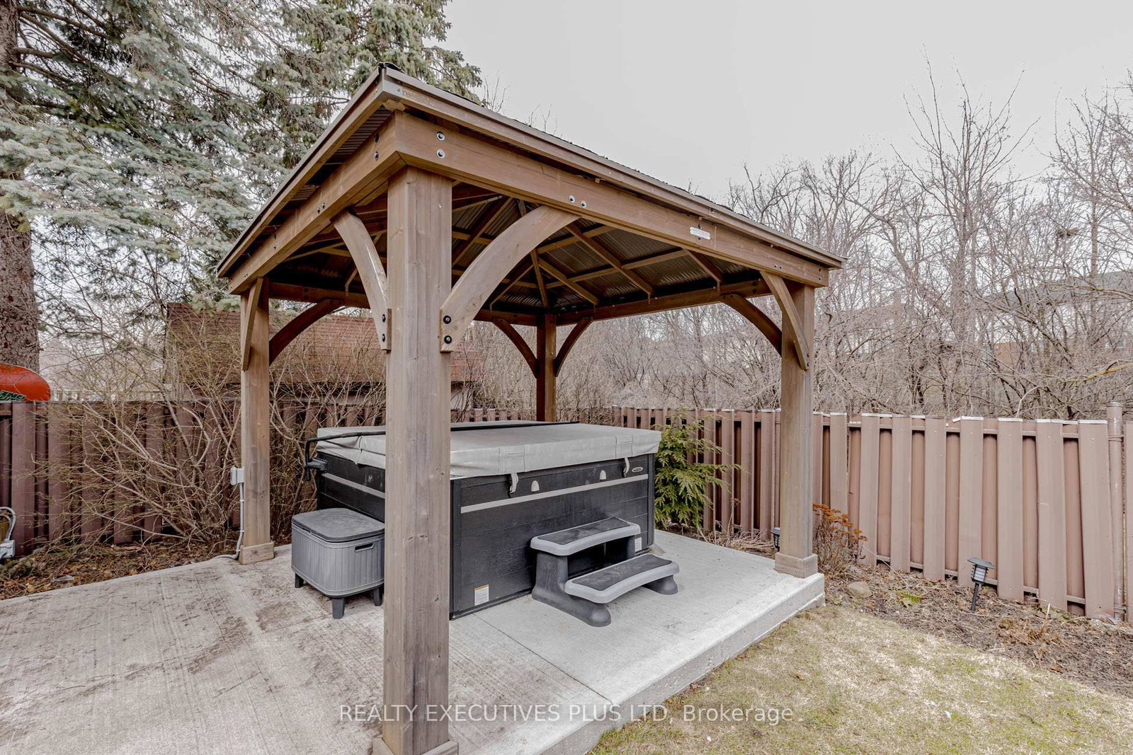 Detached House for sale at 68 Leander Street, Brampton, Ontario, L6S 3M7 - Westgate - MLS: W12926830