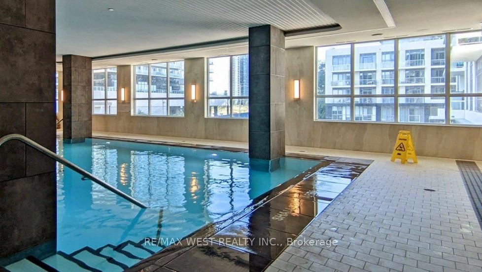 65 Annie Craig Drive, Unit 501 - Photo 4