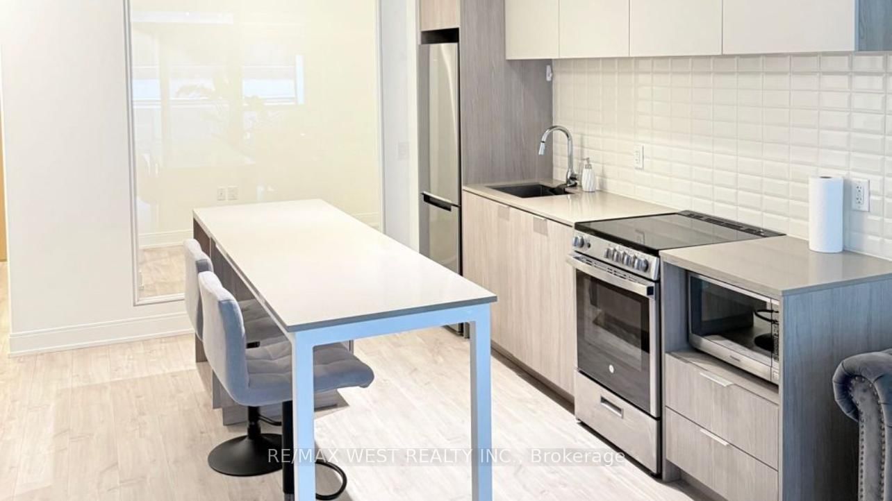 65 Annie Craig Drive, Unit 501 - Photo 7