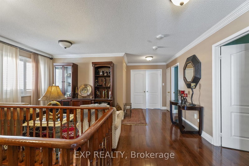 76 Hiberton Brampton,ON L7A 3C9 — Photo 13