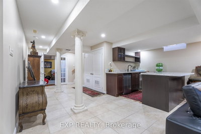 76 Hiberton Brampton,ON L7A 3C9 — Photo 17