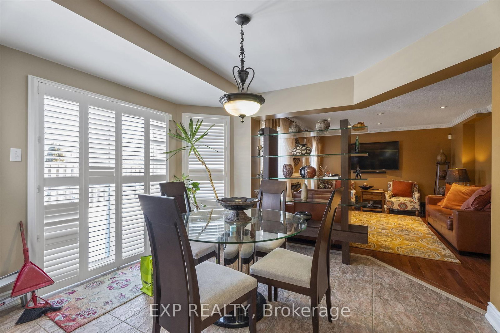 76 Hiberton Brampton,ON L7A 3C9 — Photo 7