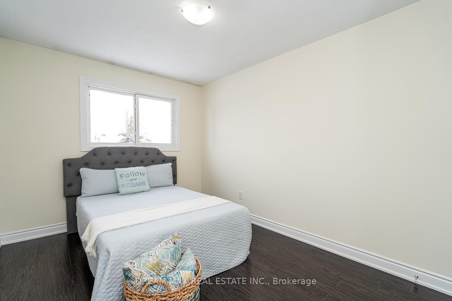 Detached House for sale at 68 Winterfold Drive, Brampton, Ontario, L6V 3T2 - Madoc - MLS: W12927206