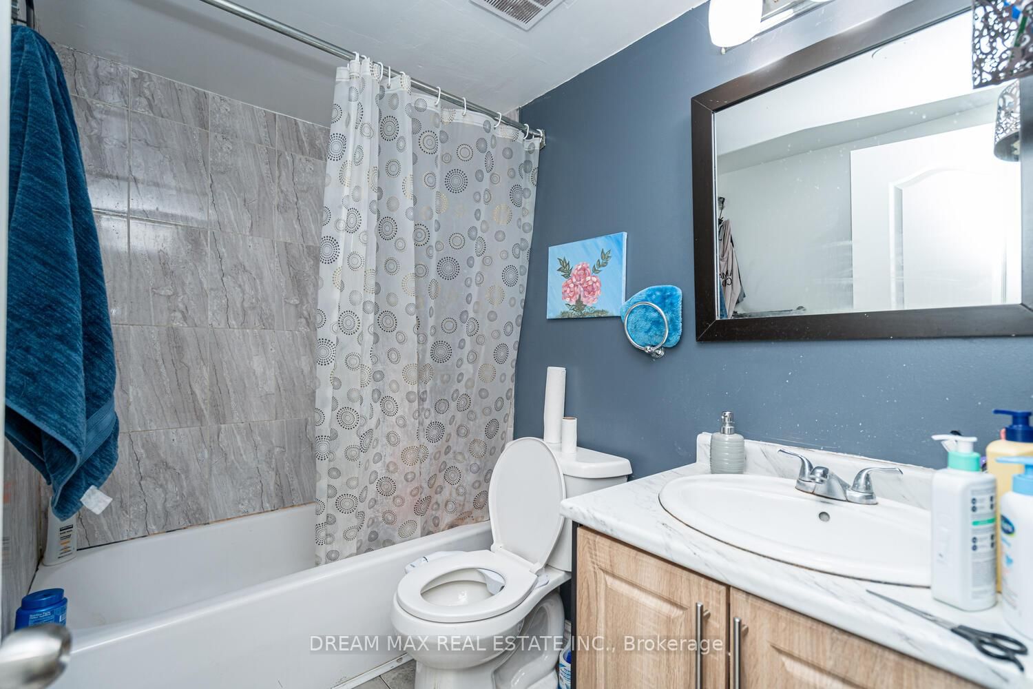 Detached House for sale at 68 Winterfold Drive, Brampton, Ontario, L6V 3T2 - Madoc - MLS: W12927206