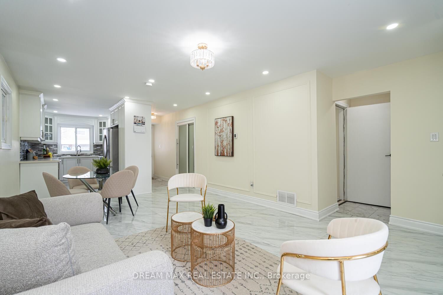 Detached House for sale at 68 Winterfold Drive, Brampton, Ontario, L6V 3T2 - Madoc - MLS: W12927206