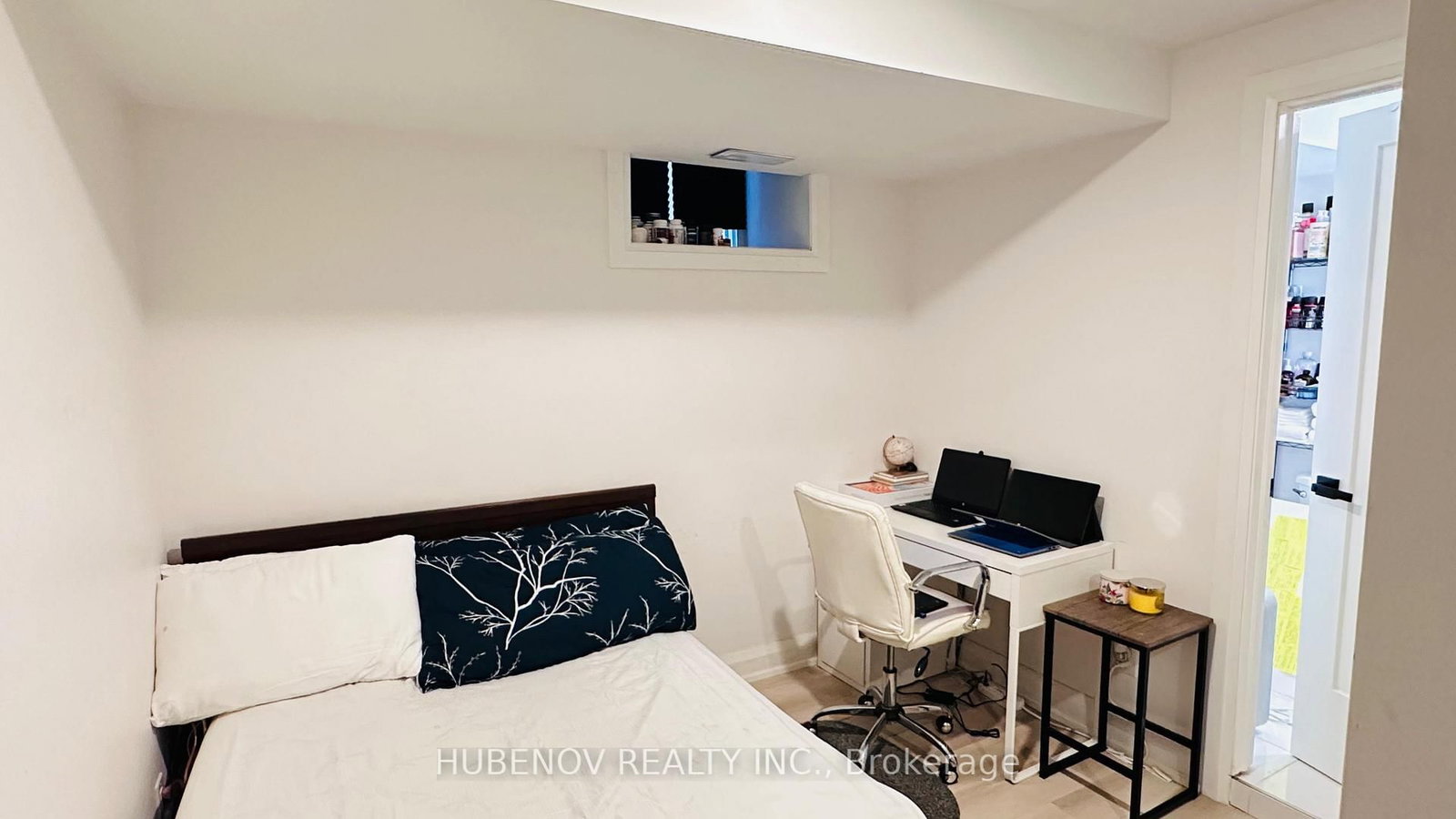 1535 Dufferin Street - Photo 18