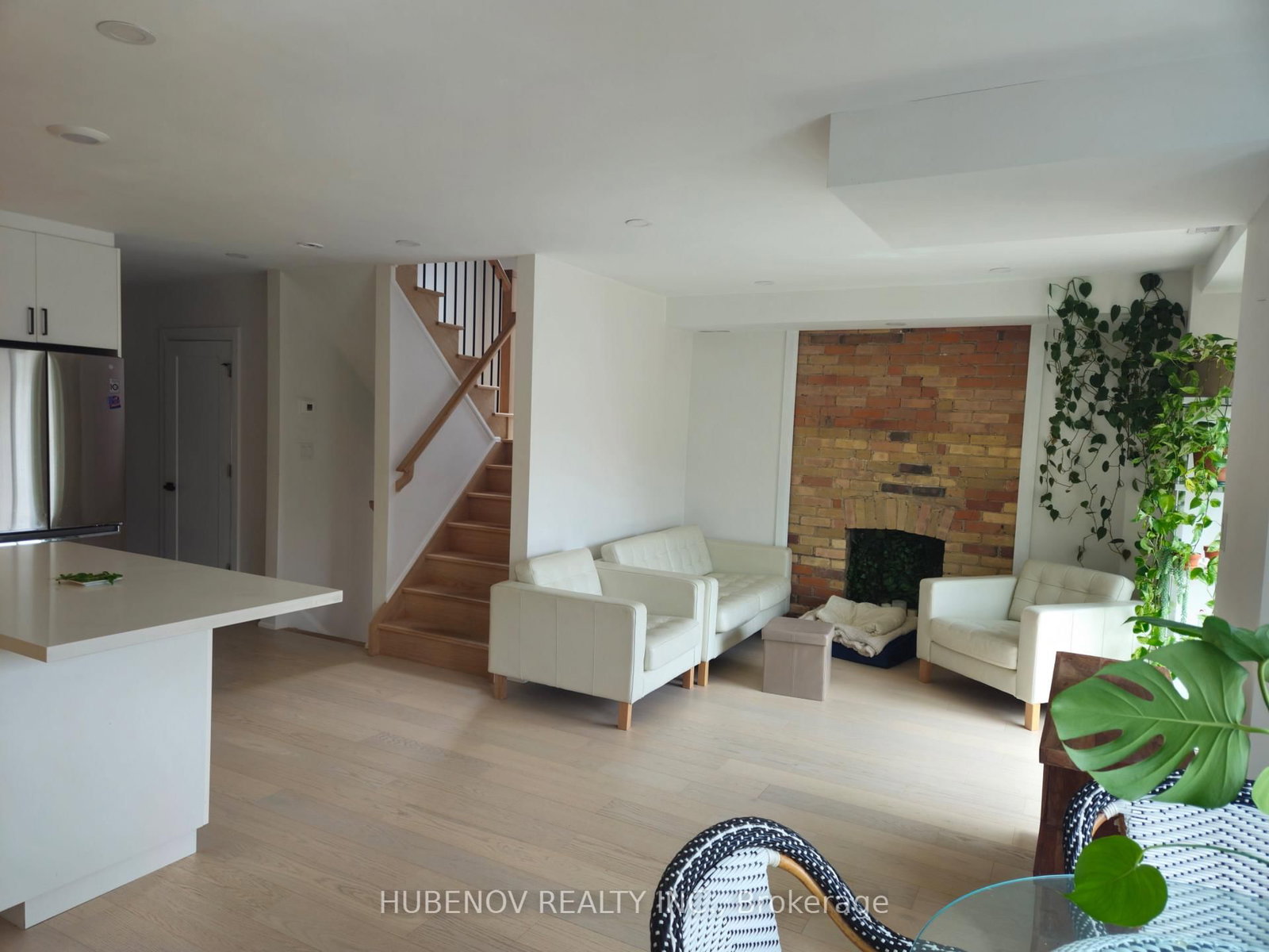 1535 Dufferin Street - Photo 3