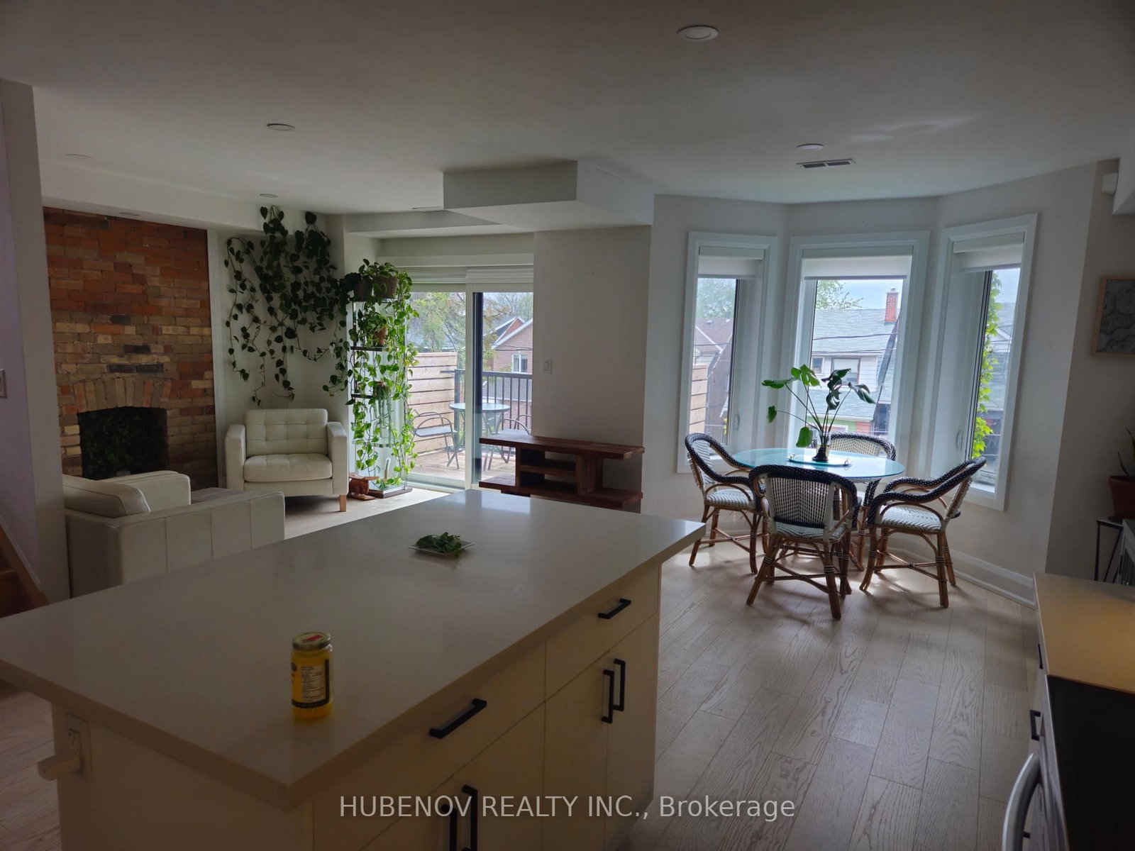 1535 Dufferin Street - Photo 4