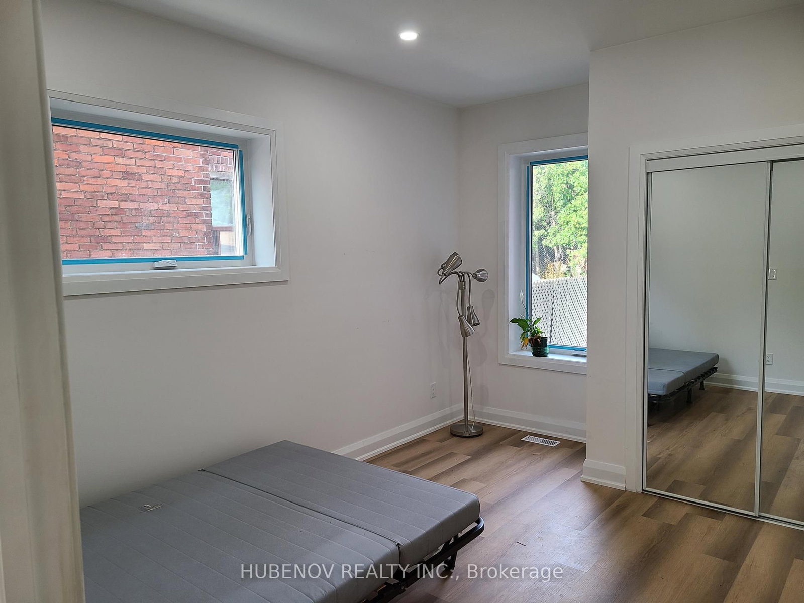 1535 Dufferin Street - Photo 8