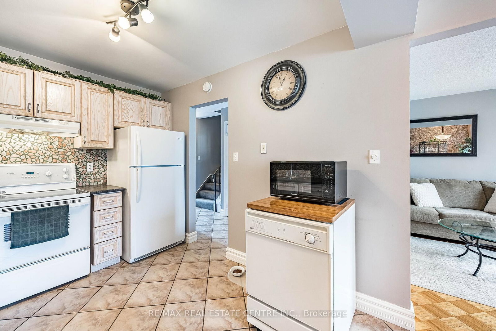 Townhouse for sale at 7 Morley Crescent, Brampton, Ontario, L6S 3K8 - Central Park - MLS: W12927442