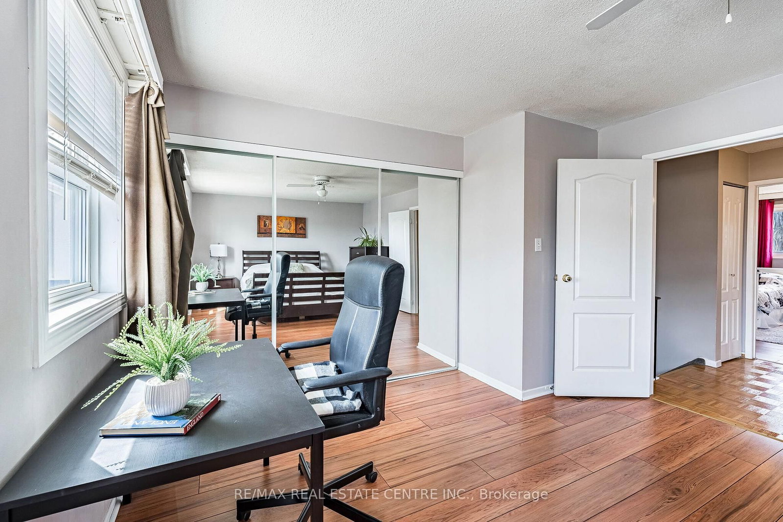 Townhouse for sale at 7 Morley Crescent, Brampton, Ontario, L6S 3K8 - Central Park - MLS: W12927442