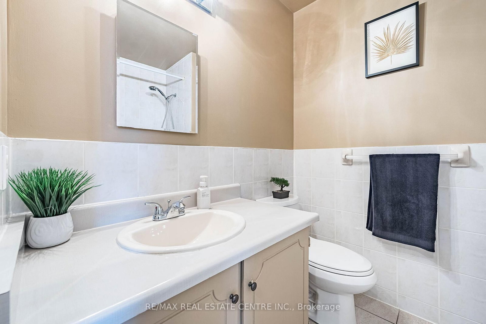 Townhouse for sale at 7 Morley Crescent, Brampton, Ontario, L6S 3K8 - Central Park - MLS: W12927442