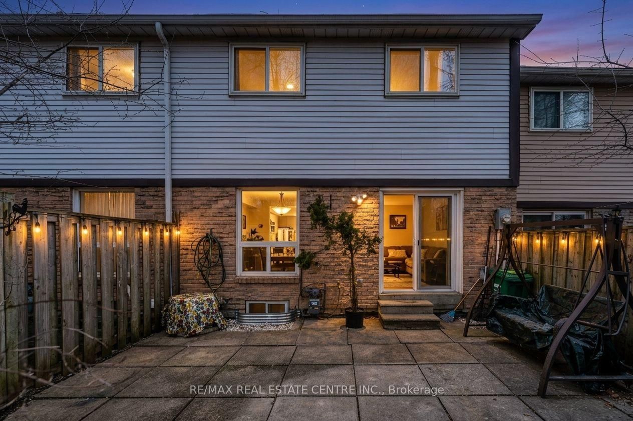 Townhouse for sale at 7 Morley Crescent, Brampton, Ontario, L6S 3K8 - Central Park - MLS: W12927442