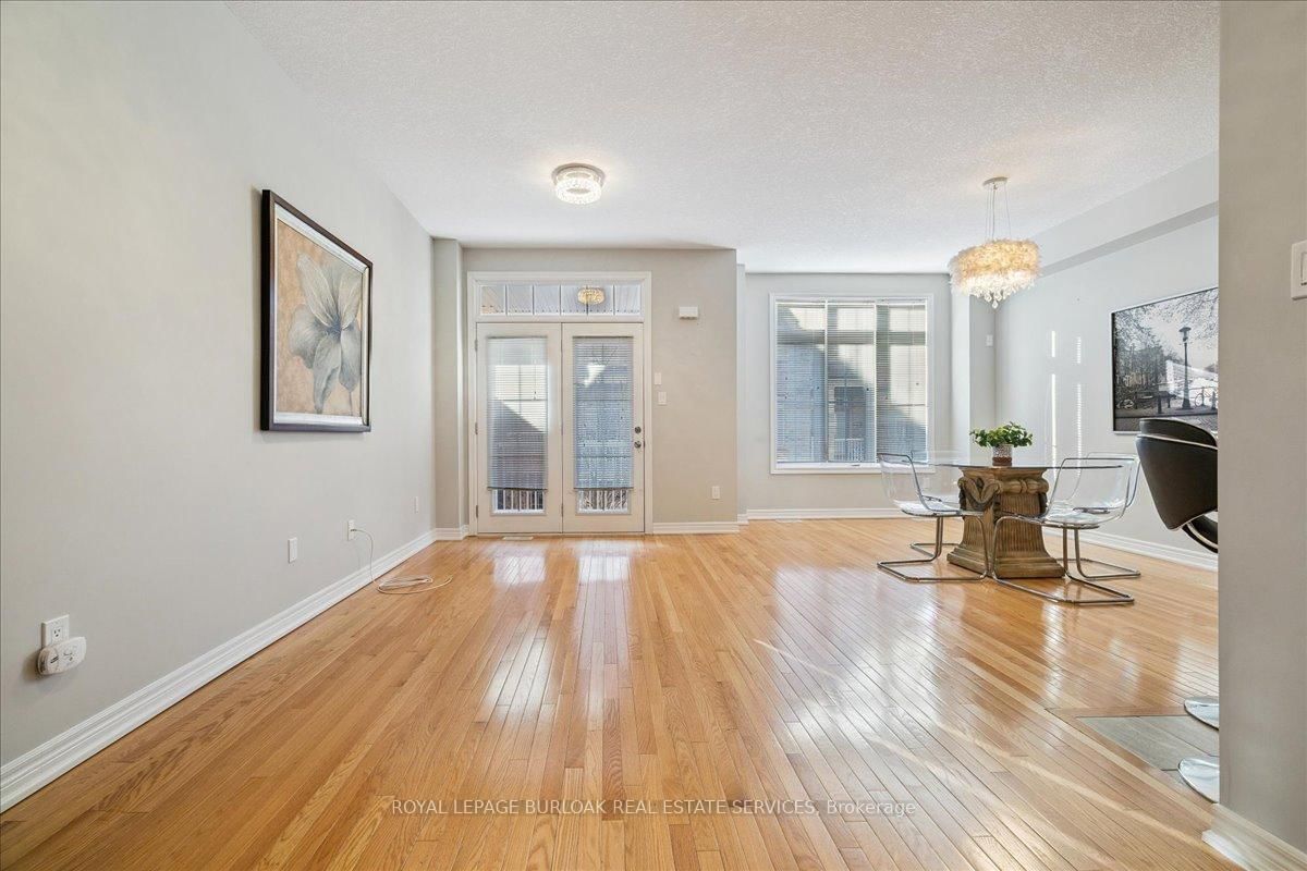 Townhouse for sale at 36-181 Plains Road, Burlington, Ontario, L7T 0B1 - Bayview - MLS: W12927706