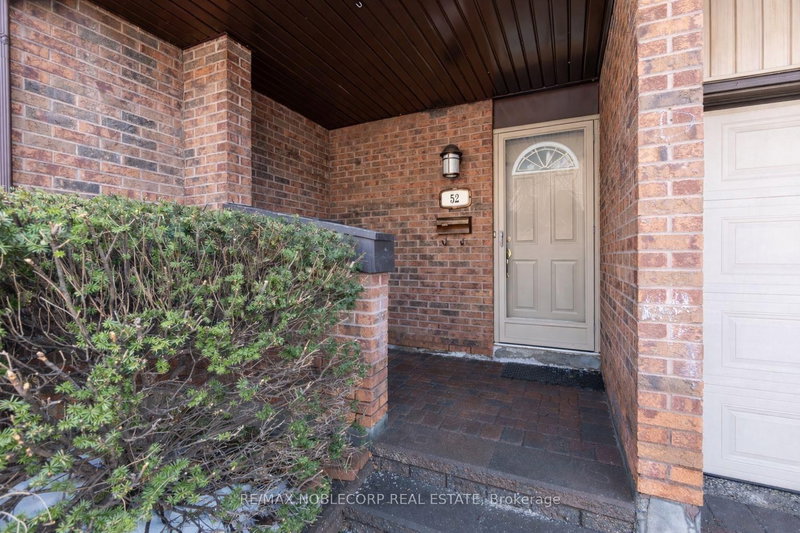 52 - 1080 Walden Circ, Mississauga, L5J 4J9 | Image 2