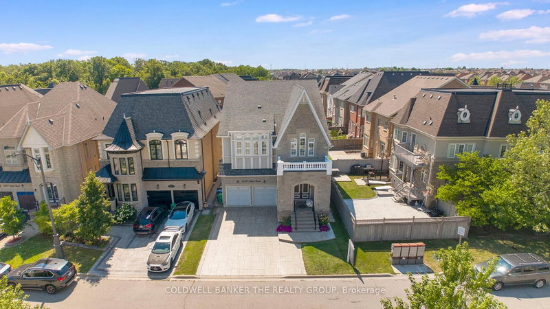 5198 Adobe Crt, Mississauga, L5M 0K8 | Image 2