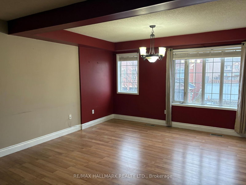 138 Spadina Rd, Brampton, L6X 4X6 | Image 3