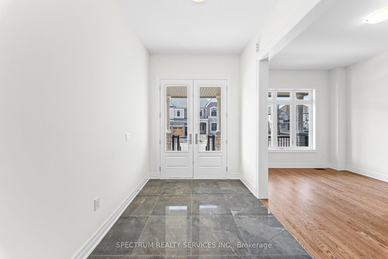 17 Mosswood Tr, Brampton, L6P 4E7 | Image 3