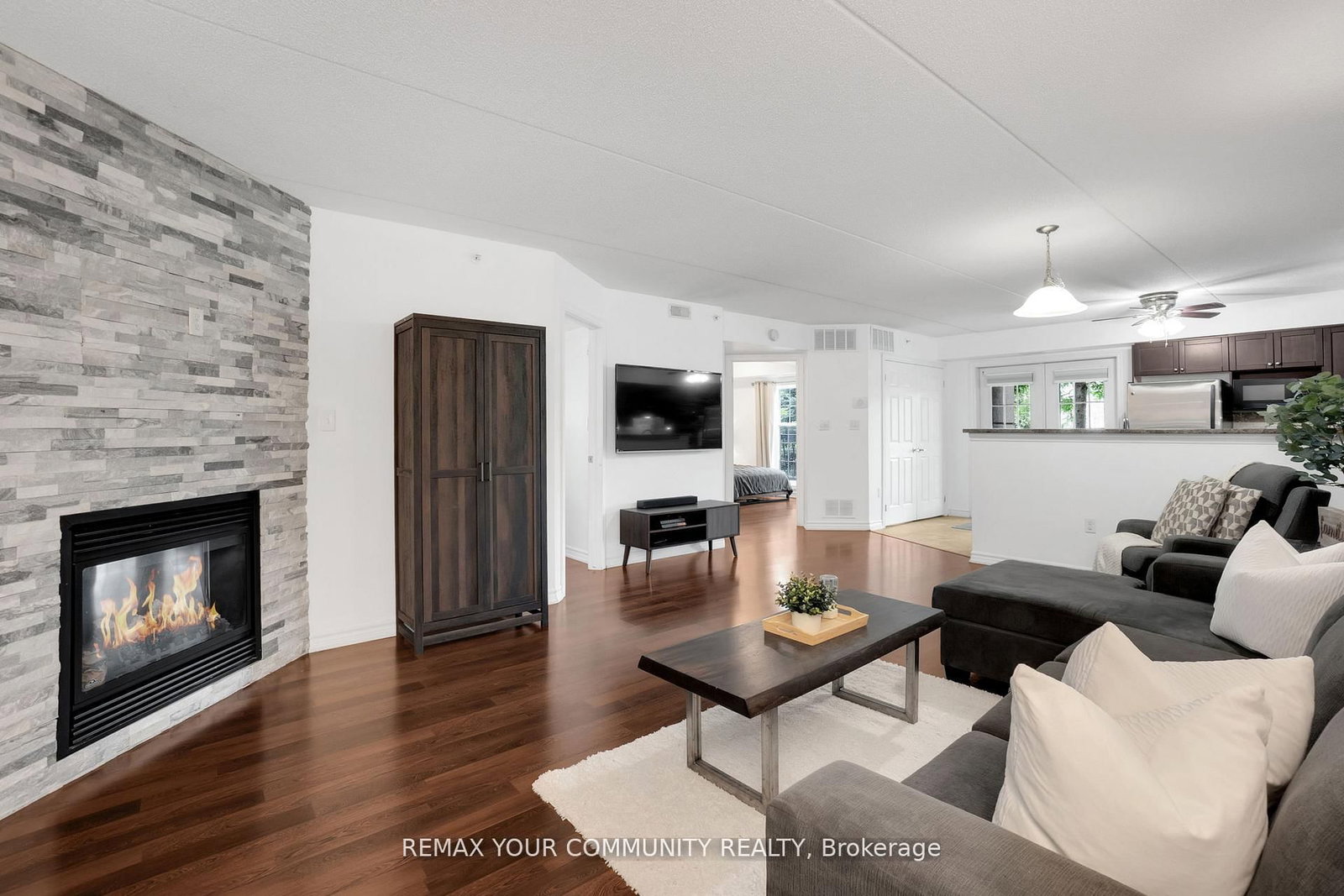 Condo for sale at 101-1360 Main Street, Milton, Ontario, L9T 7S5 - Dempsey - MLS: W12928024