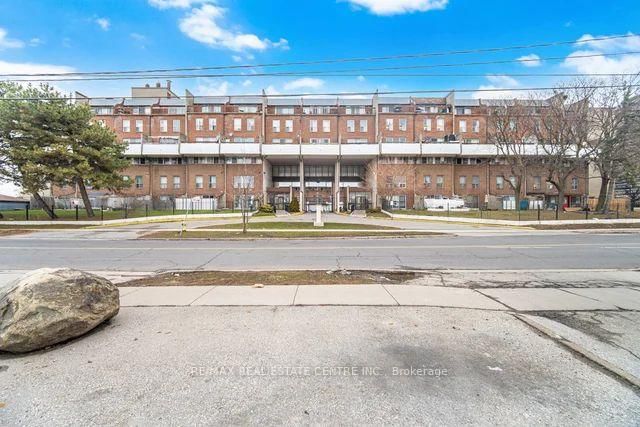 255 - 10 Eddystone Avenue