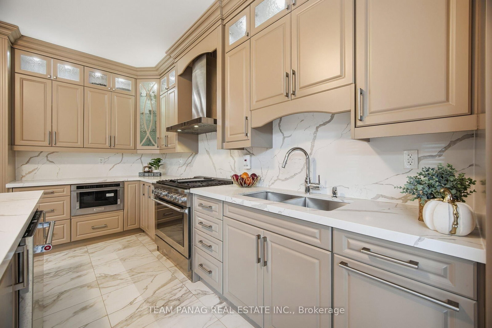 Detached House for sale at 54 Moorcroft Place, Brampton, Ontario, L6S 2K9 - Bram East - MLS: W12928222