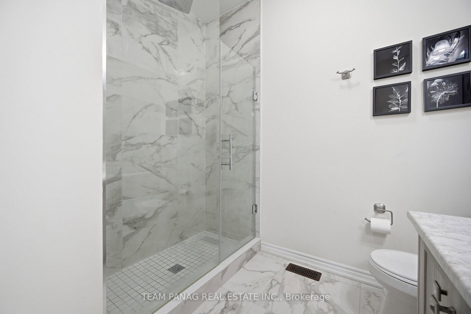 Detached House for sale at 54 Moorcroft Place, Brampton, Ontario, L6S 2K9 - Bram East - MLS: W12928222