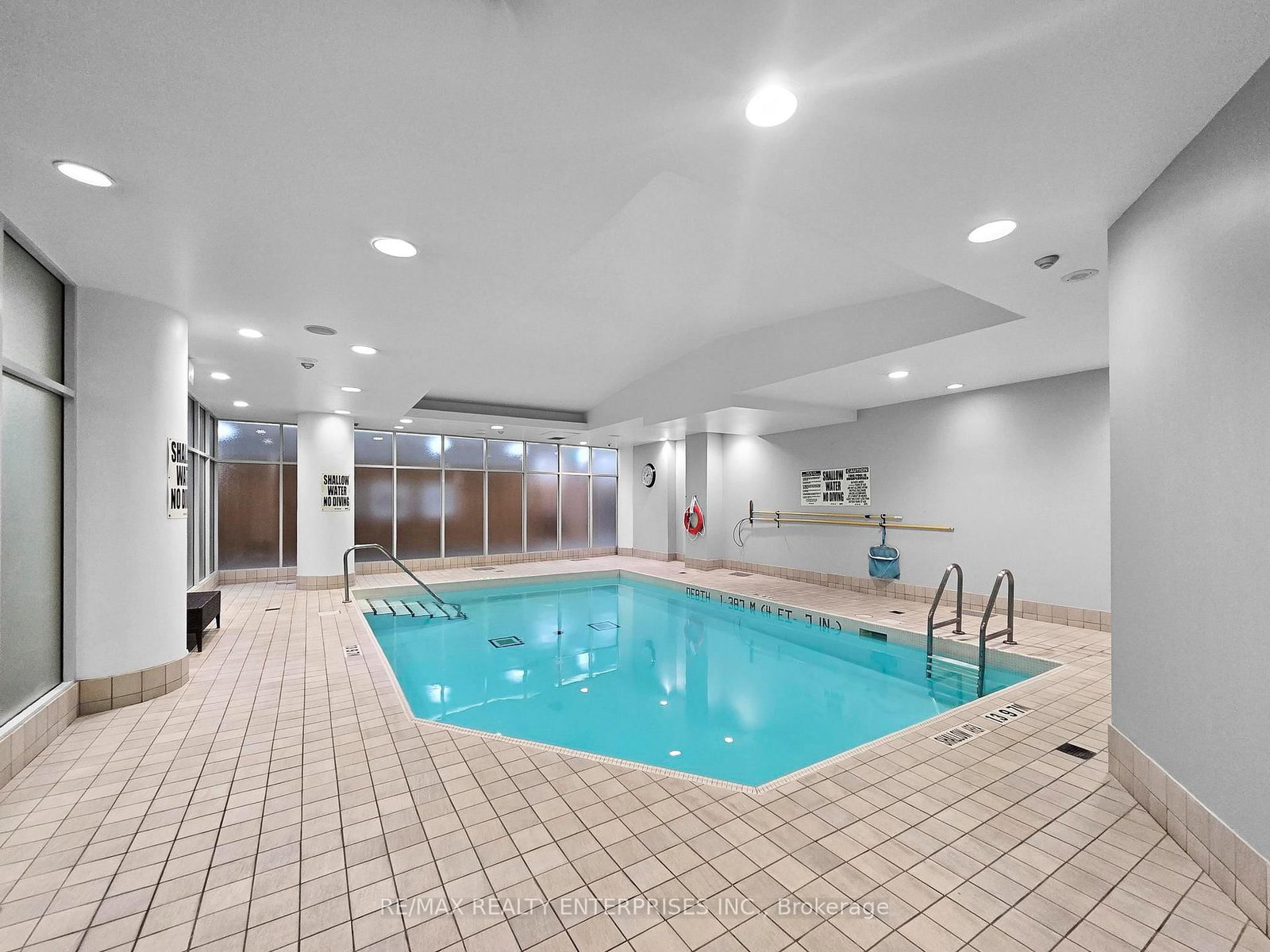 15 Windermere Avenue, Unit 1810 - Photo 18