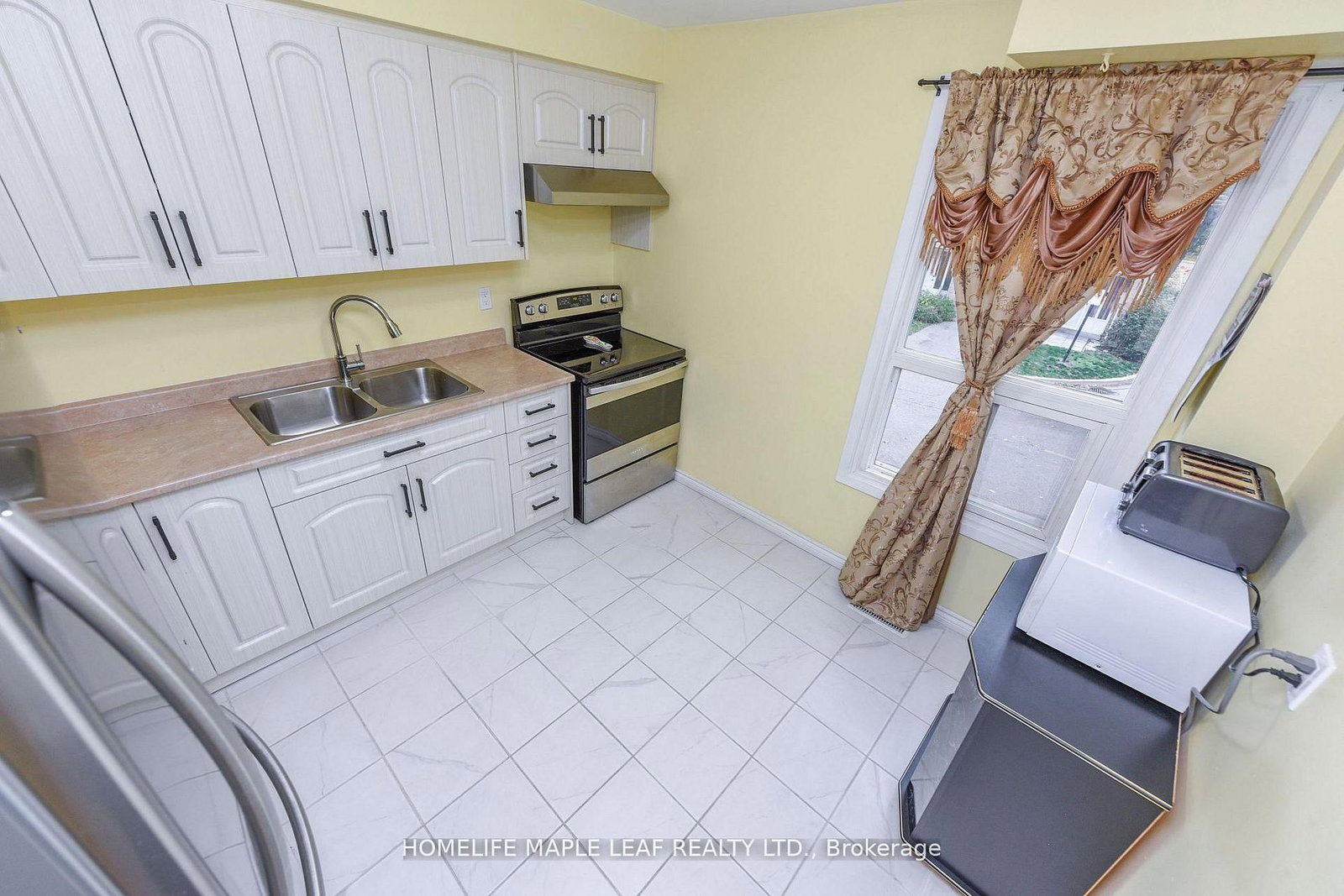 85 Enmount Drive • Brampton, ON photo 27