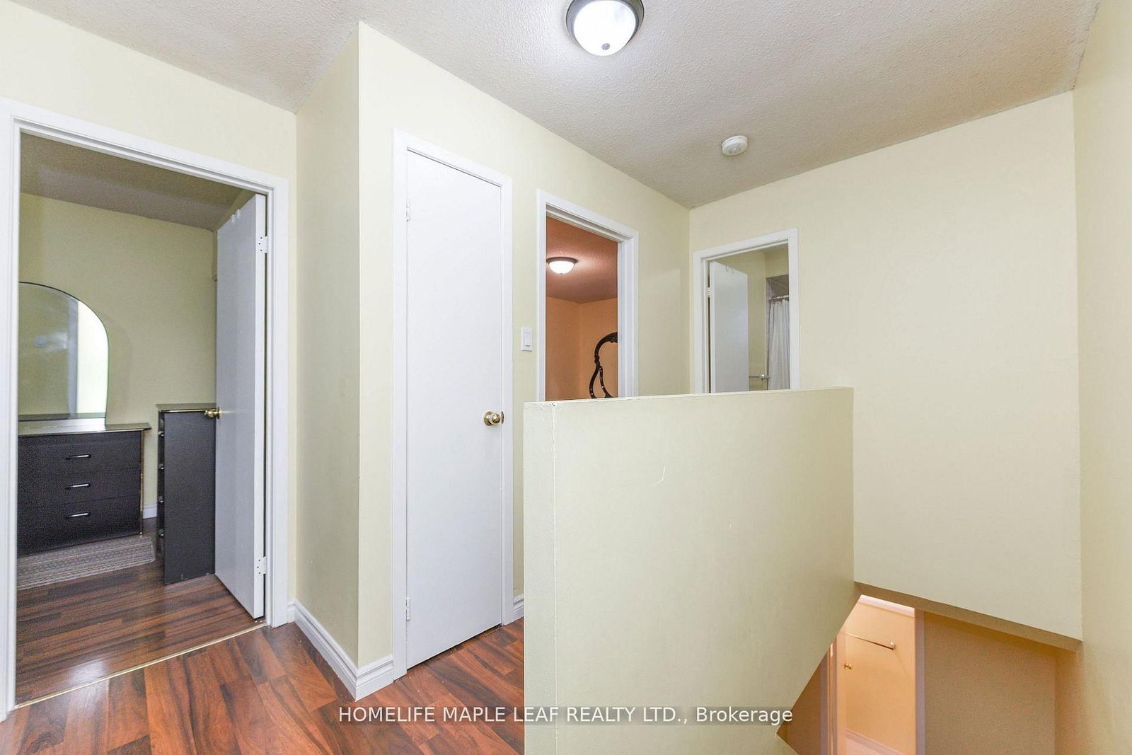 Townhouse for sale at 85 Enmount Drive, Brampton, Ontario, L6T 4C9 - Southgate - MLS: W12928346