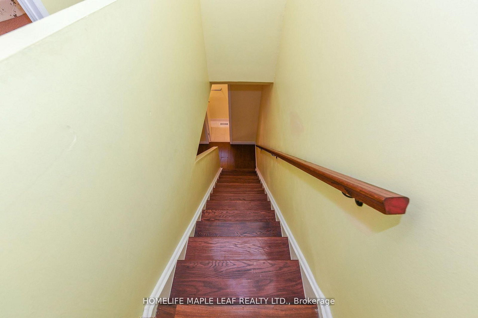 Townhouse for sale at 85 Enmount Drive, Brampton, Ontario, L6T 4C9 - Southgate - MLS: W12928346