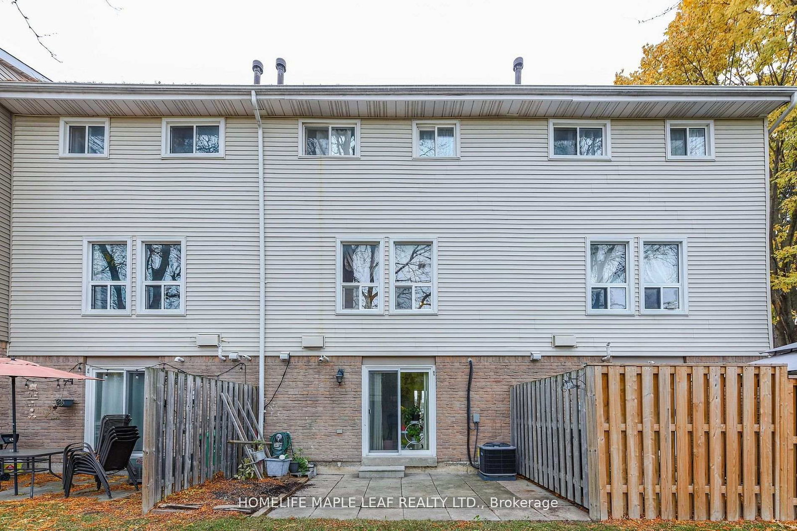 Townhouse for sale at 85 Enmount Drive, Brampton, Ontario, L6T 4C9 - Southgate - MLS: W12928346