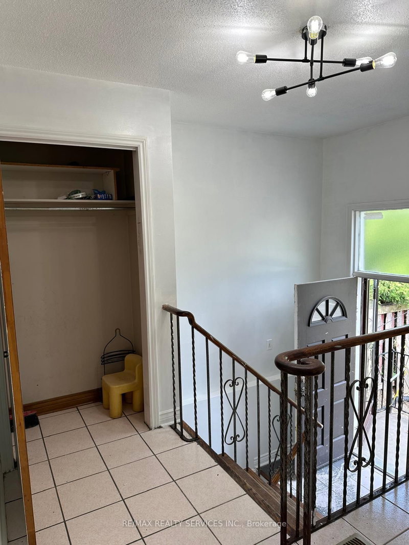 Main - 134 Jade Cres, Brampton, L6S 3H8 | Image 2