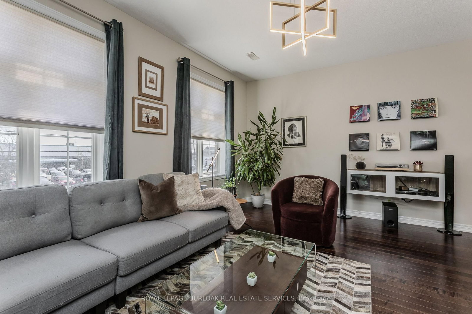 Townhouse for sale at 26-1401 Plains Road, Burlington, Ontario, L7R 0C2 - Freeman - MLS: W12928622