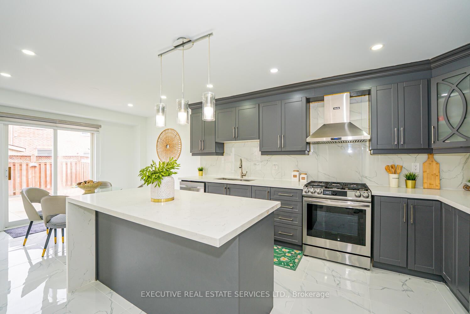 Detached House for sale at 43 River Rock Crescent, Brampton, Ontario, L7A 2V2 - Fletcher's Meadow - MLS: W12928656