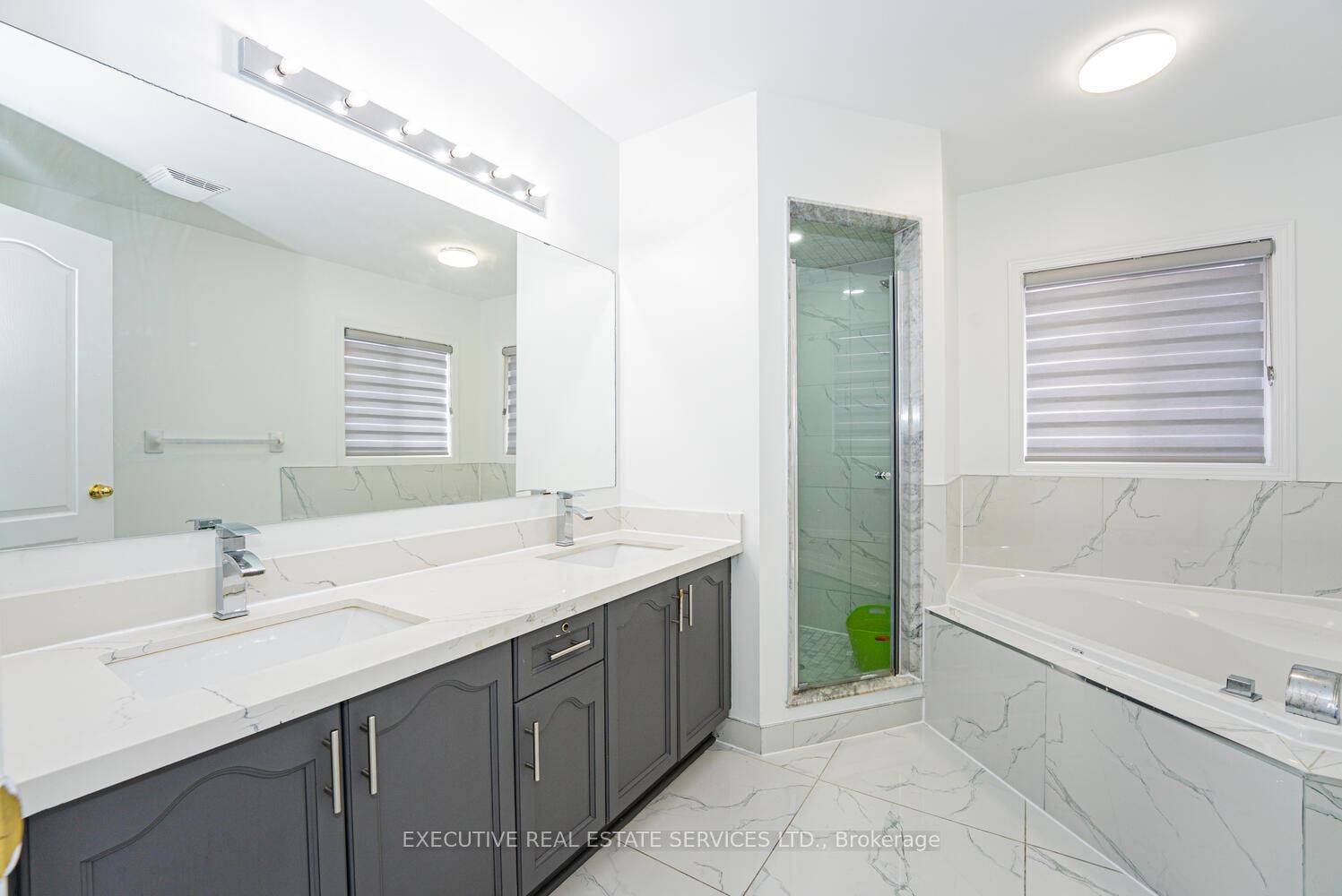 Detached House for sale at 43 River Rock Crescent, Brampton, Ontario, L7A 2V2 - Fletcher's Meadow - MLS: W12928656