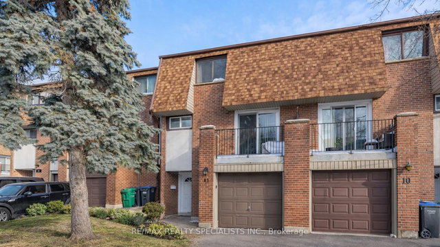 11 - 1051 Cedarglen Gate