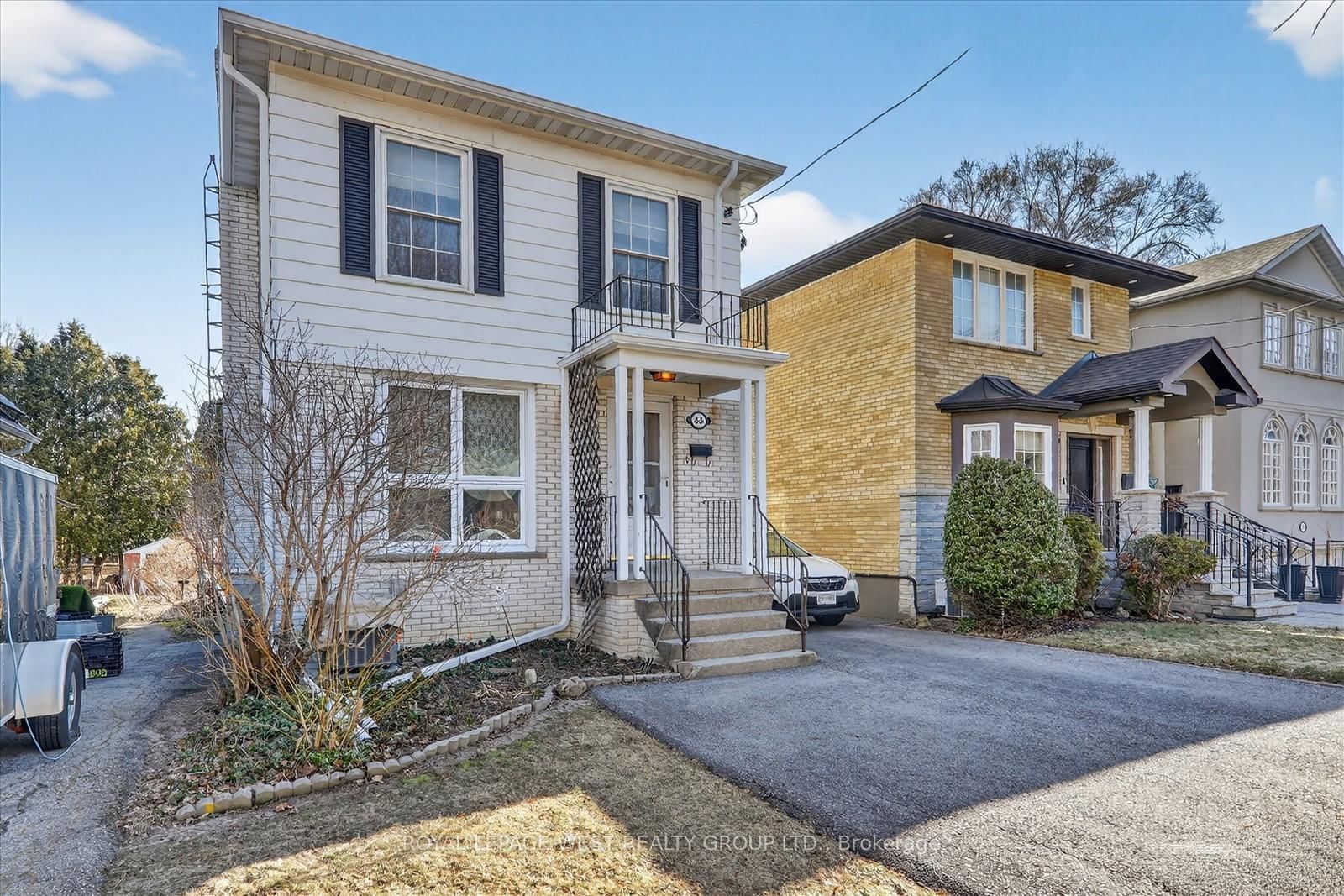 Property at 35 Roxaline