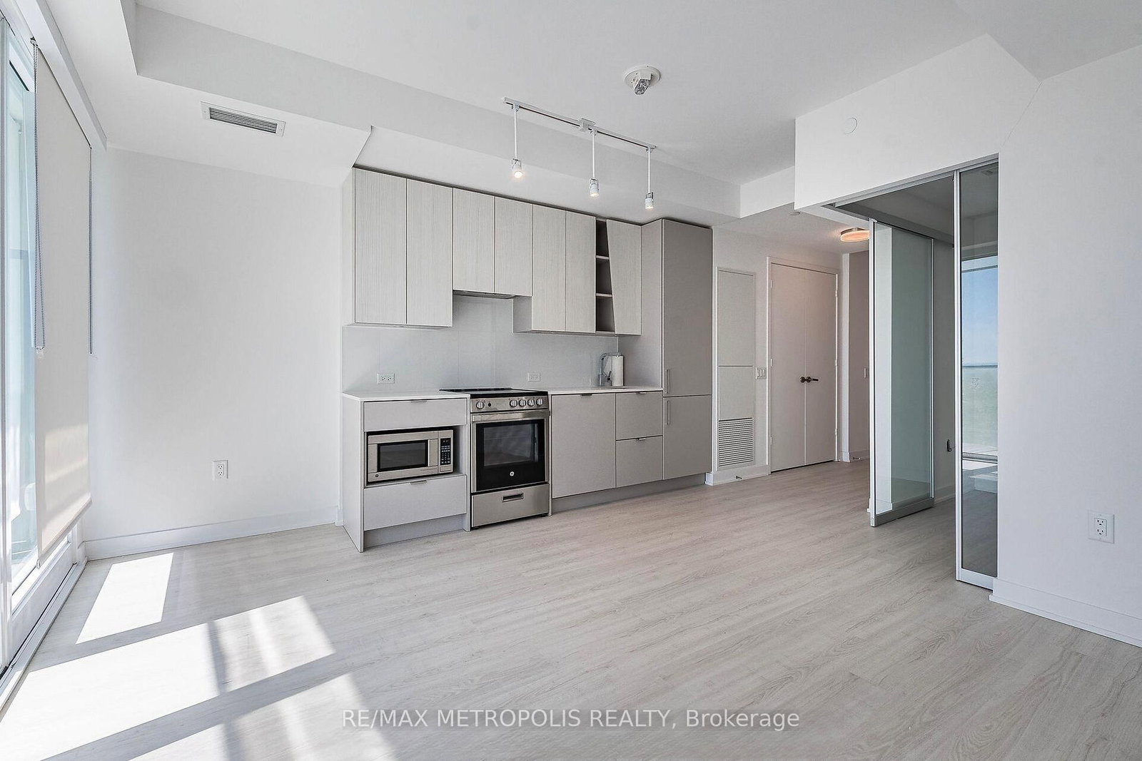 3883 Quartz Road, Unit 3807 - Photo 6
