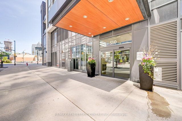 3309 - 510 Curran Place