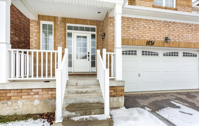 1034 Savoline Blvd, Milton, L9T 8P3 | Image 3
