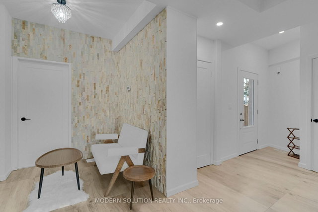 Upper - 66 Silverthorn Avenue