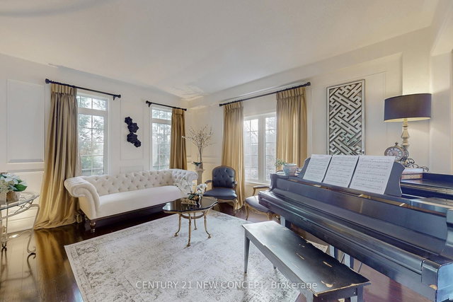 21 Adriatic Crescent