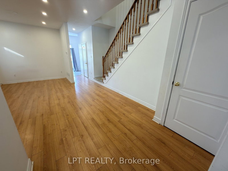 38 Silent Pond Cres, Brampton, L6V 4R6 | Image 3