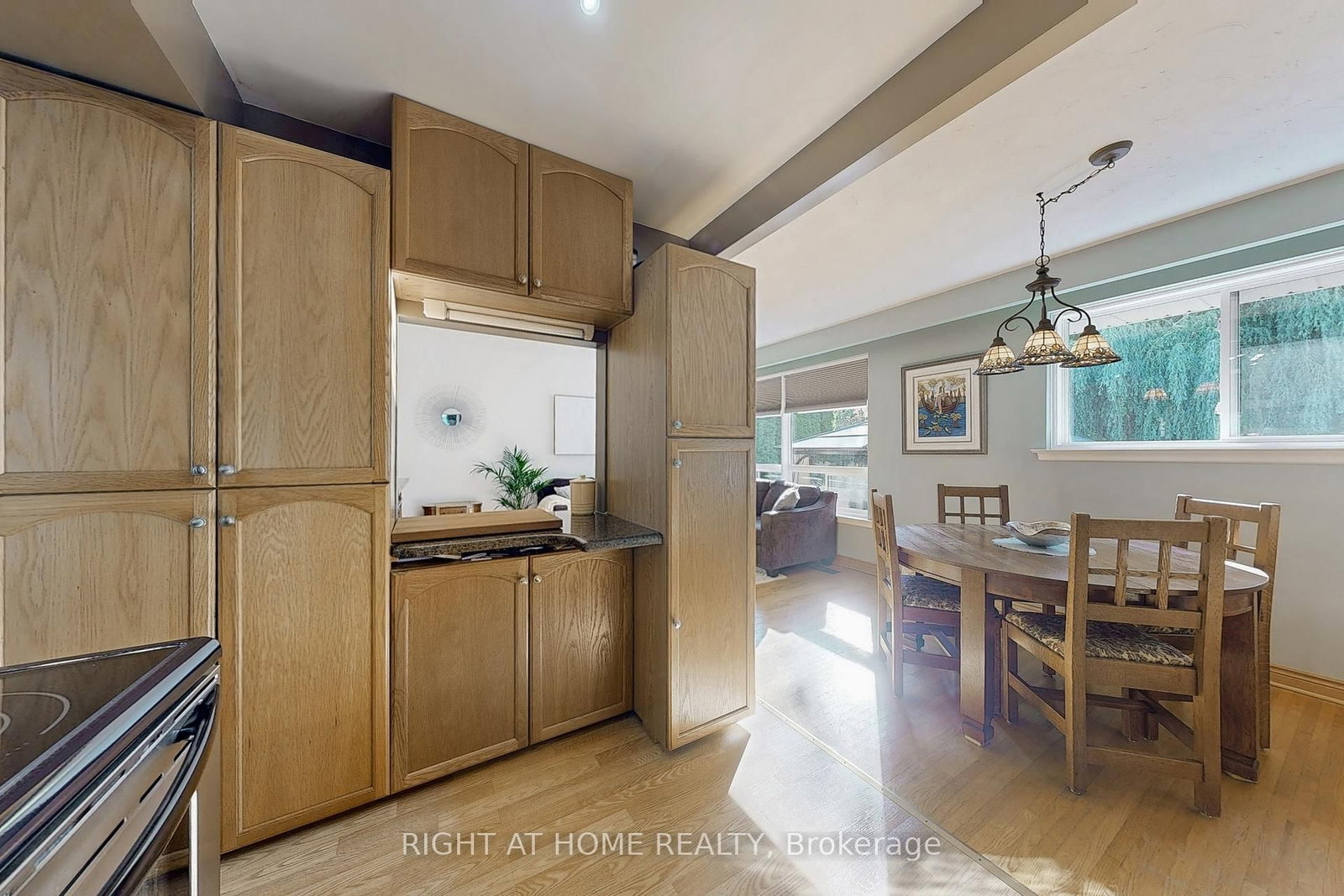 Detached House for sale at 907 Fourth Street, Mississauga, Ontario, L5E 1J8 - Lakeview - MLS: W12929516